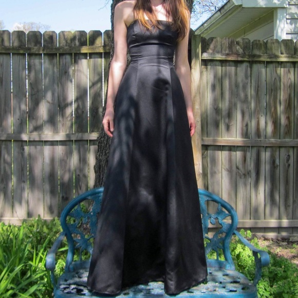 Michaelangelo Strapless Full-Length Black Gown 2 - Picture 2 of 6
